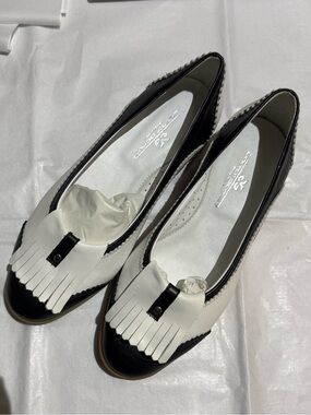 Walter Genuin Two-Tone Fringe Loafers - Black & White